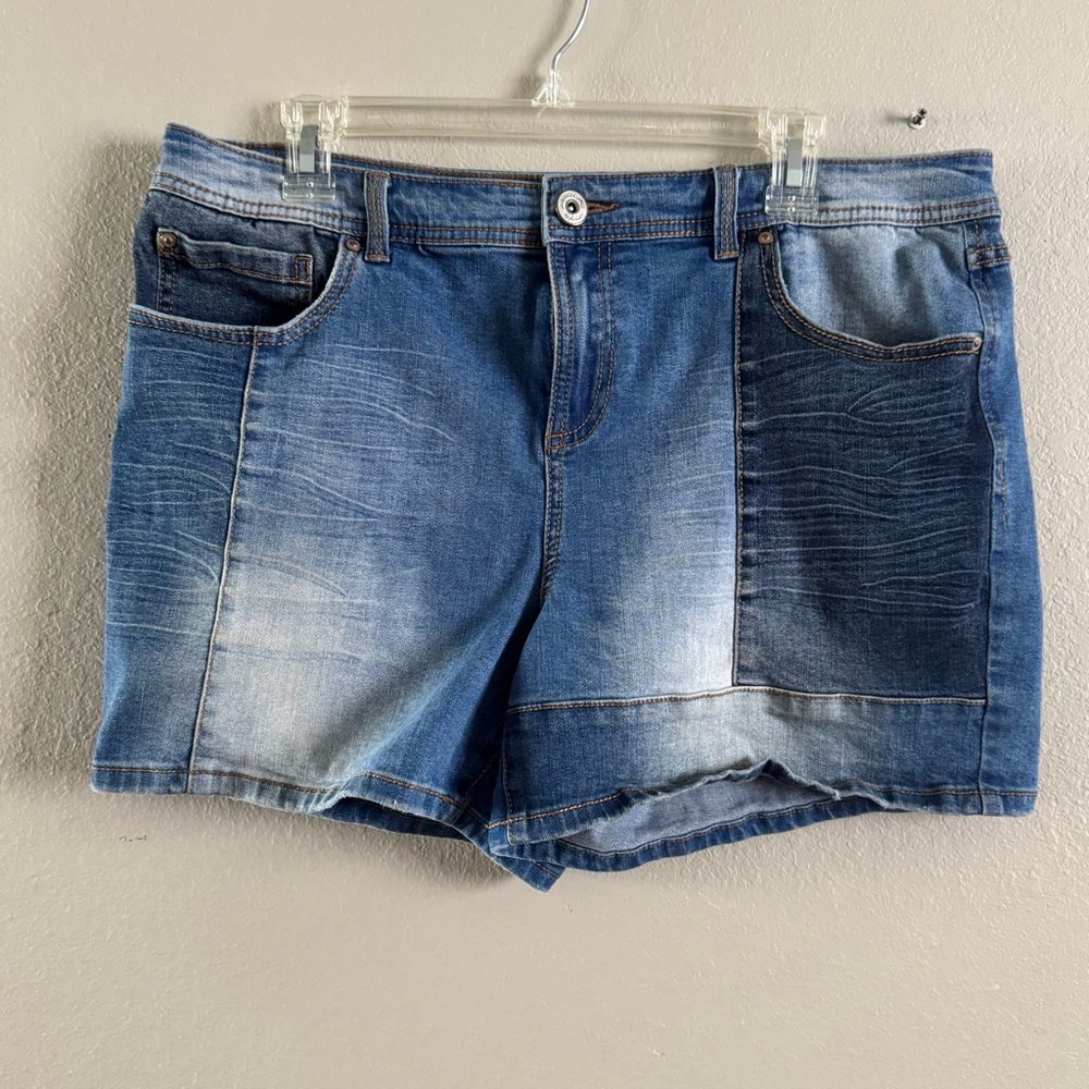 Inc Women’s Patchwork Denim Blue Jean Shorts Size 14 Distressed Look